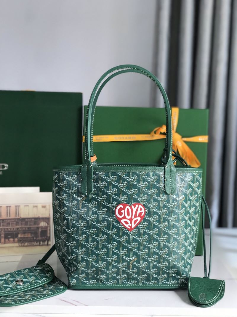 Goyard Shopping Bags